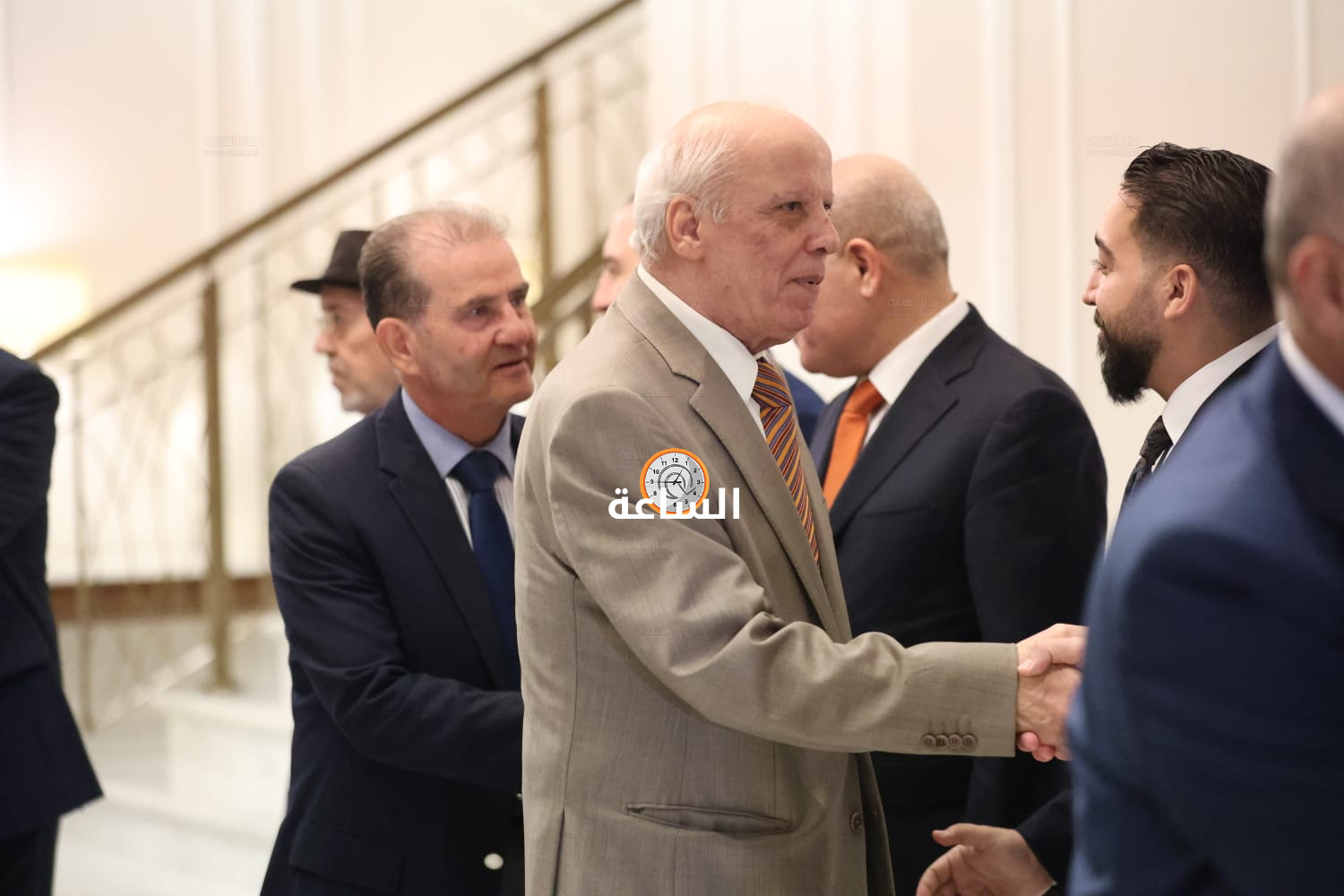 Madar Al-Saa Images 0.5561790499392845