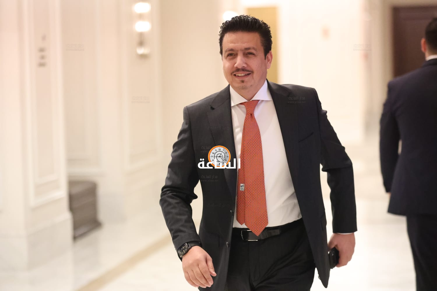 Madar Al-Saa Images 0.28477540525388834