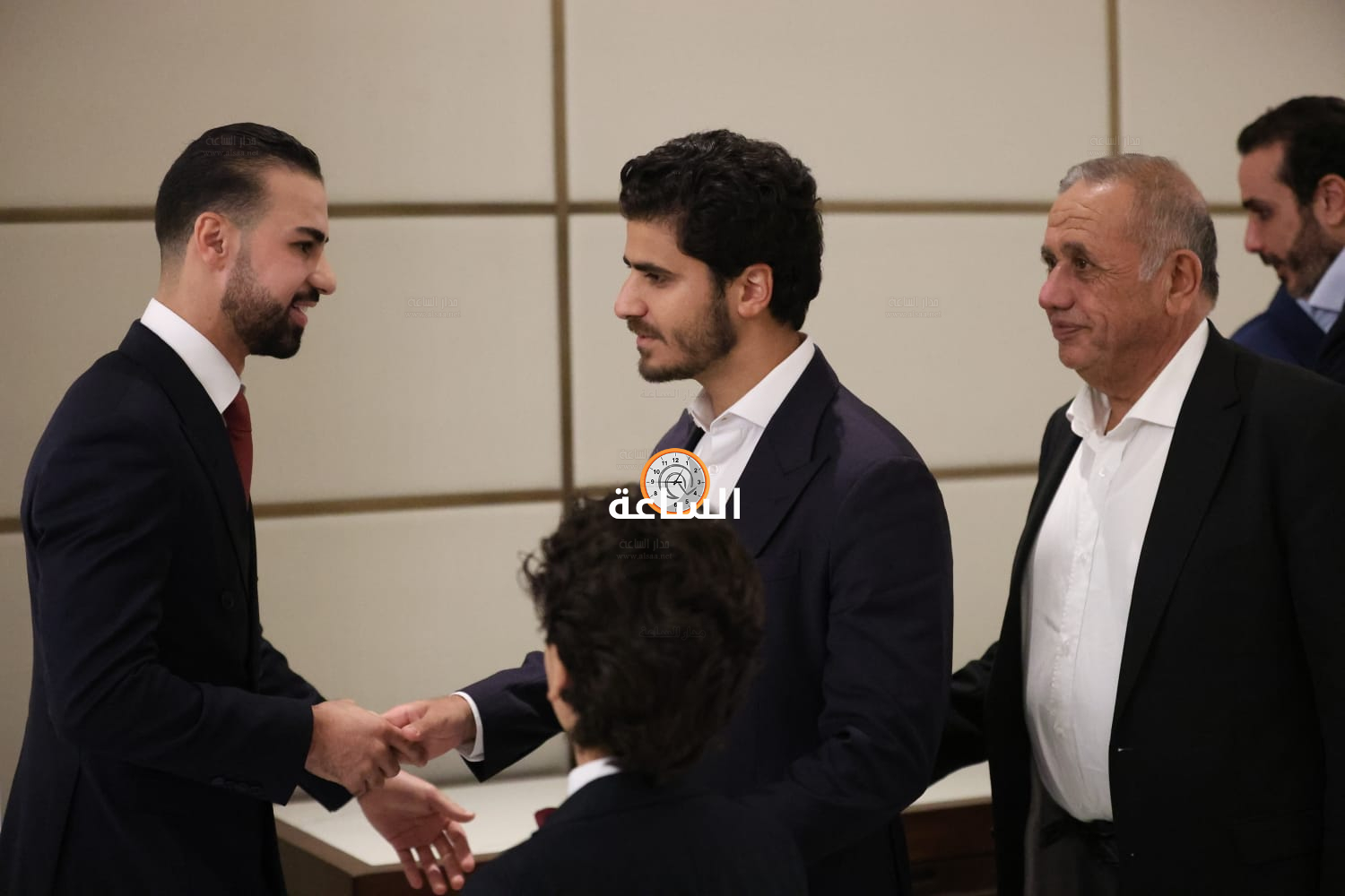 Madar Al-Saa Images 0.019227153620042348