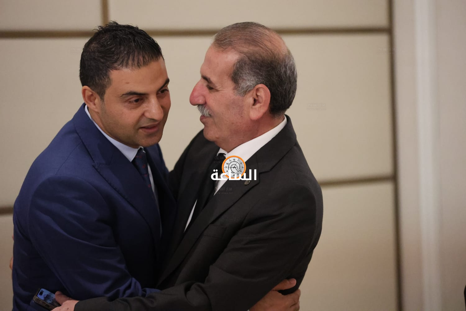 Madar Al-Saa Images 0.6379562781892231