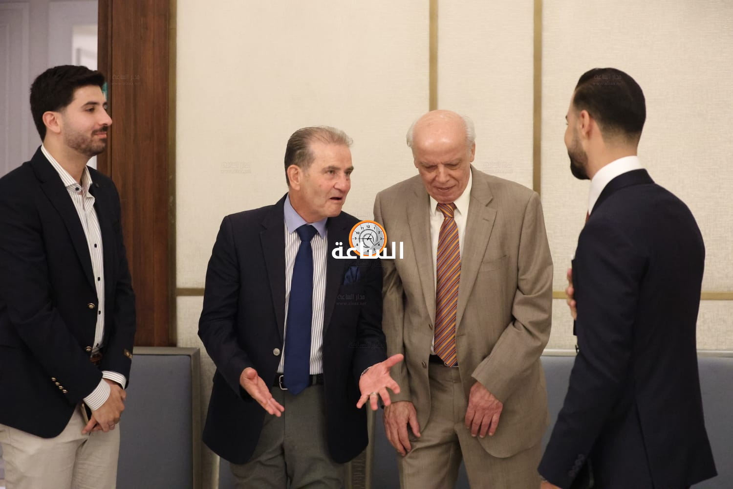 Madar Al-Saa Images 0.7989360902532848