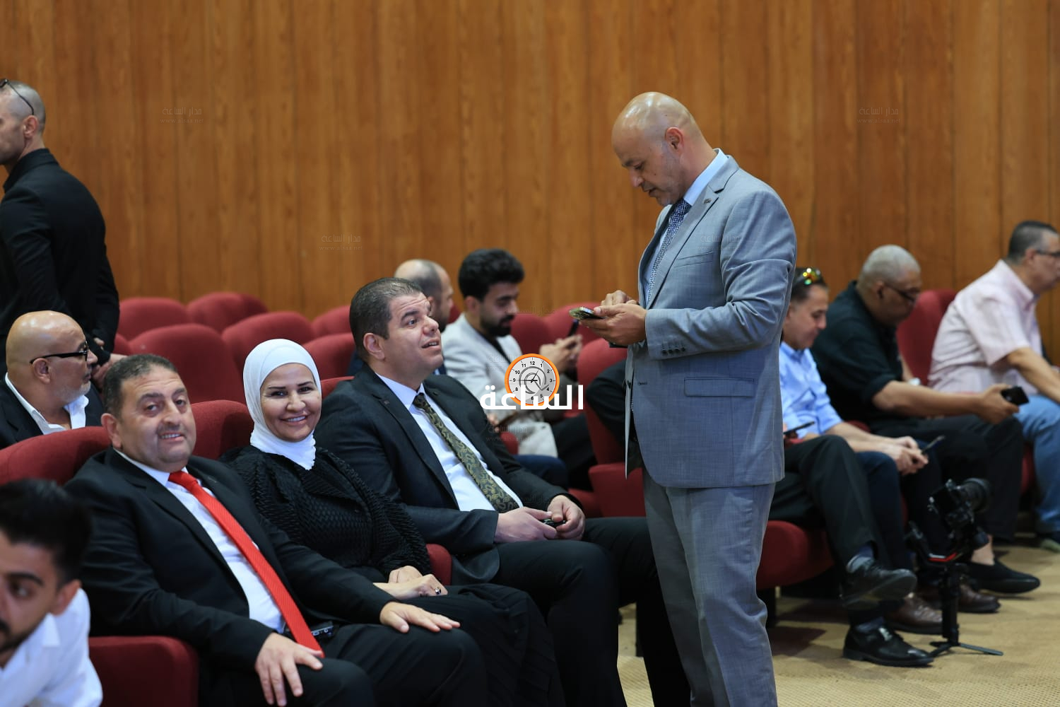 Madar Al-Saa Images 0.343480688520965