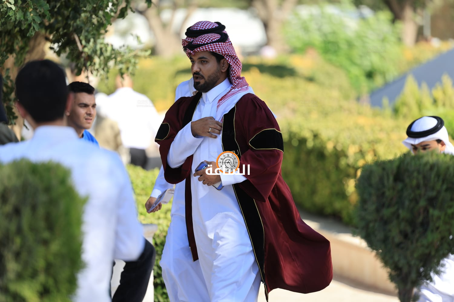 Madar Al-Saa Images 0.017582951597688412