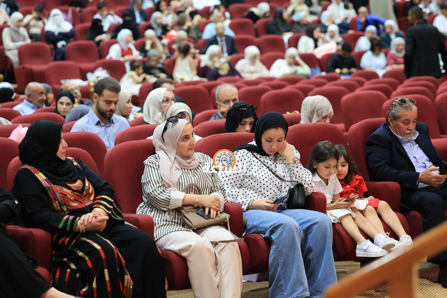 Madar Al-Saa Images 0.49853294799468595