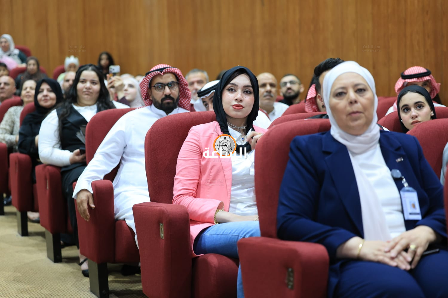 Madar Al-Saa Images 0.3799593033593308
