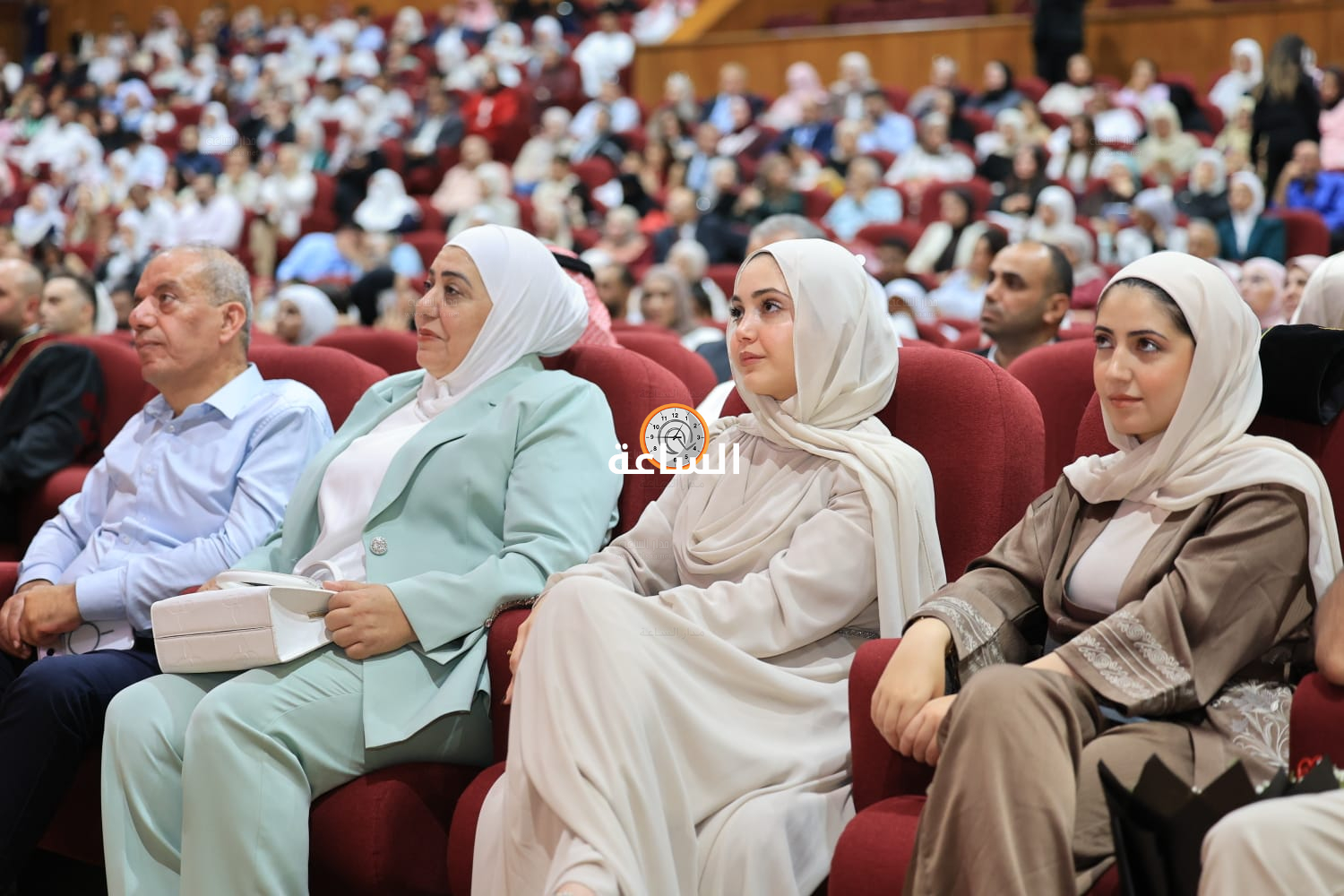 Madar Al-Saa Images 0.1690369996613259