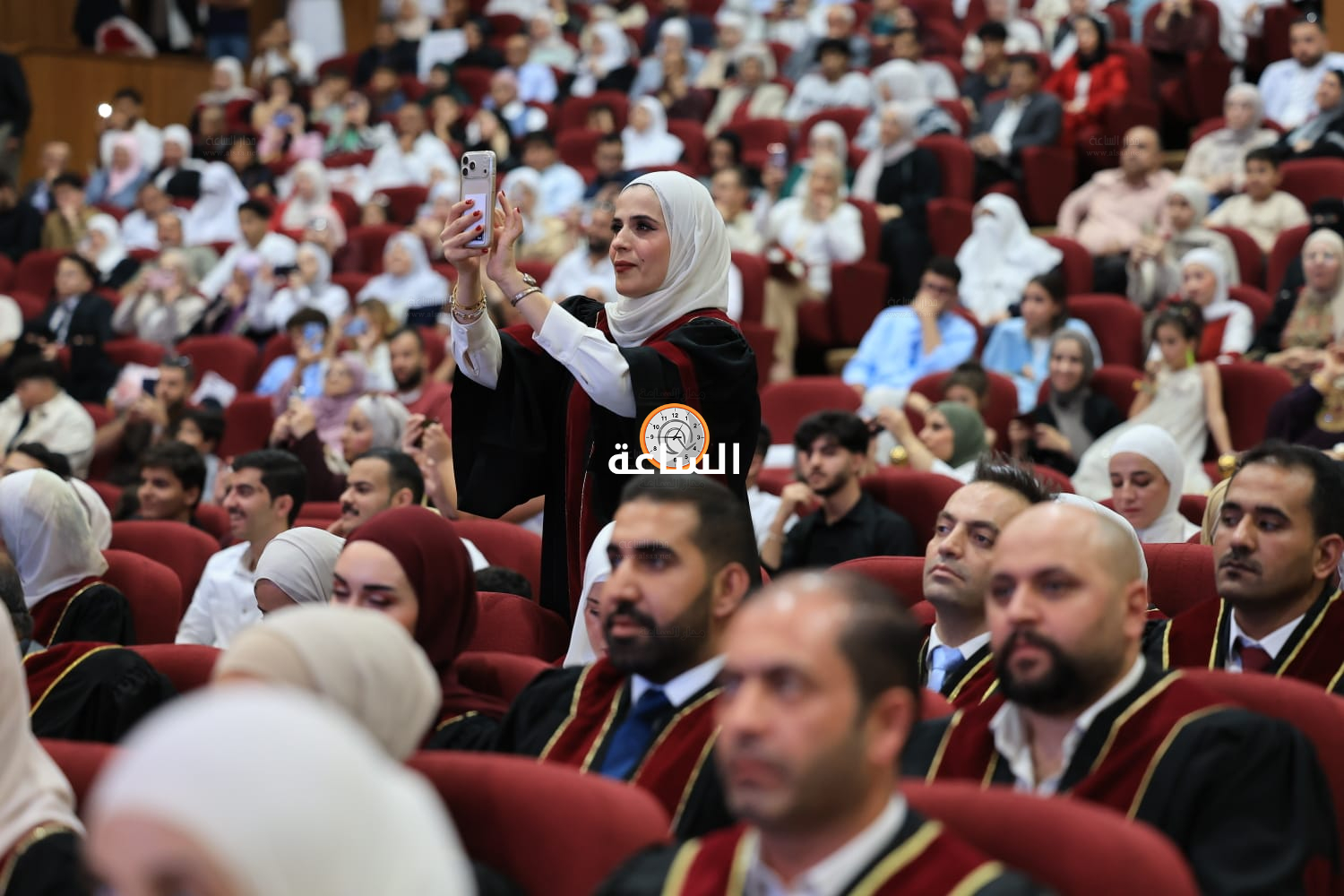 Madar Al-Saa Images 0.4330310072334387