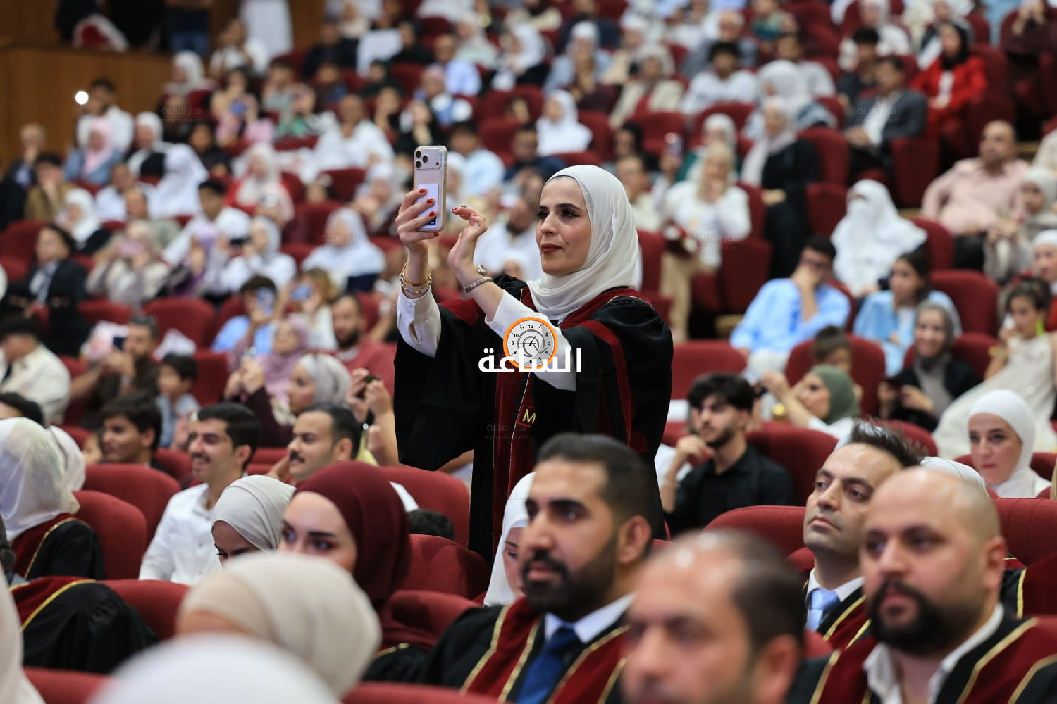 Madar Al-Saa Images 0.401515712931124