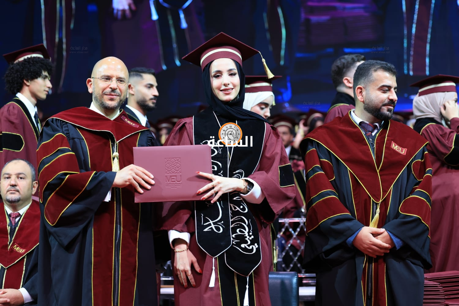 Madar Al-Saa Images 0.9368960457446236