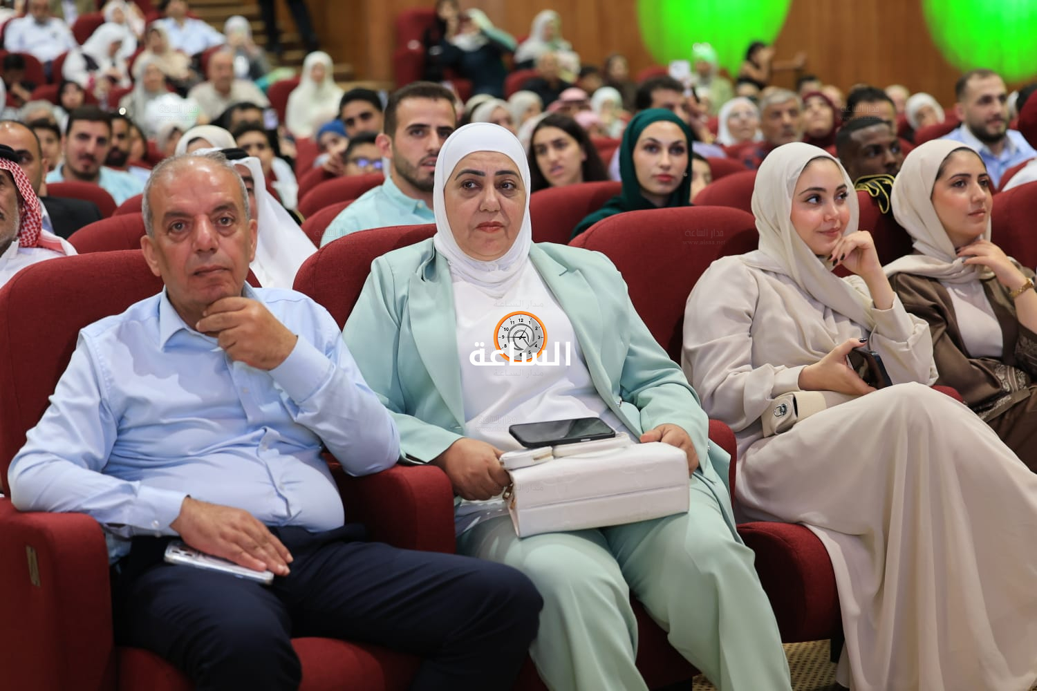 Madar Al-Saa Images 0.4315910871100981