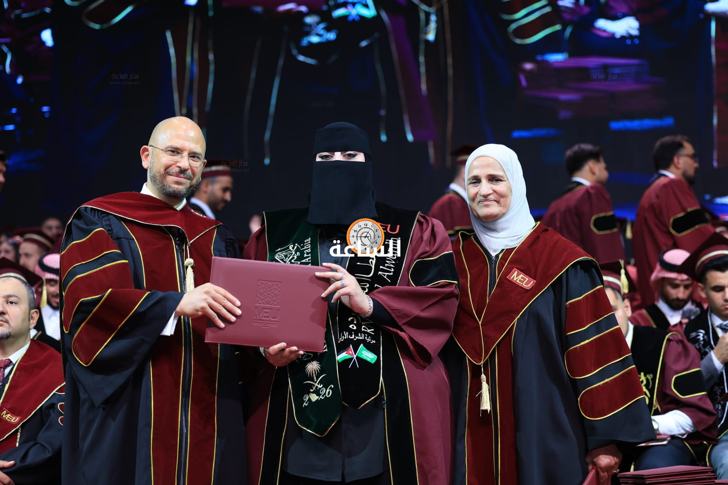 Madar Al-Saa Images 0.004484389458713989