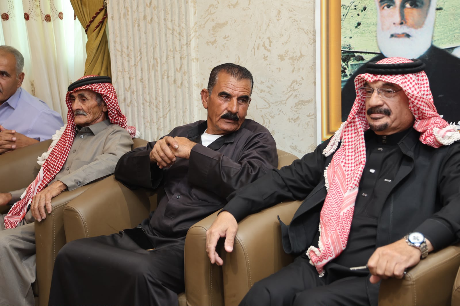 Madar Al-Saa Images 0.5117590912263822
