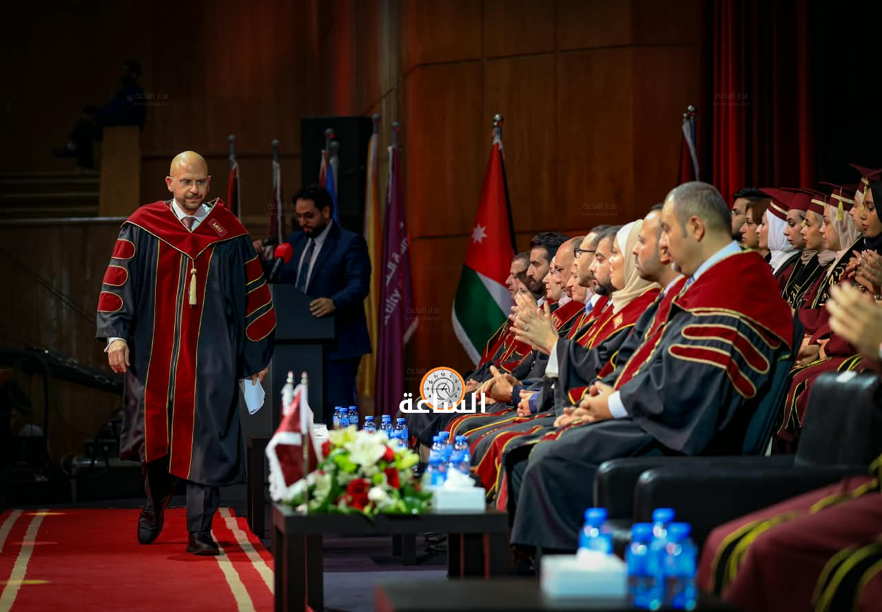 Madar Al-Saa Images 0.45217310282588197