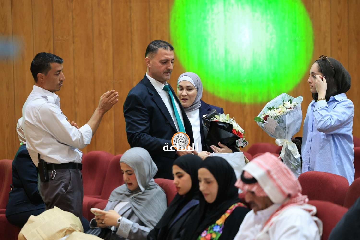 Madar Al-Saa Images 0.5391962721183884