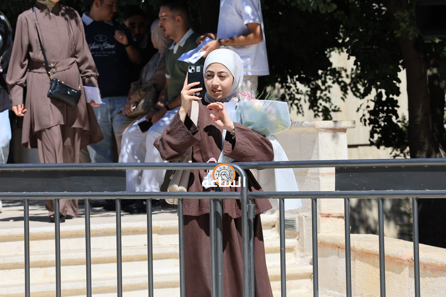 Madar Al-Saa Images 0.17744766135709178