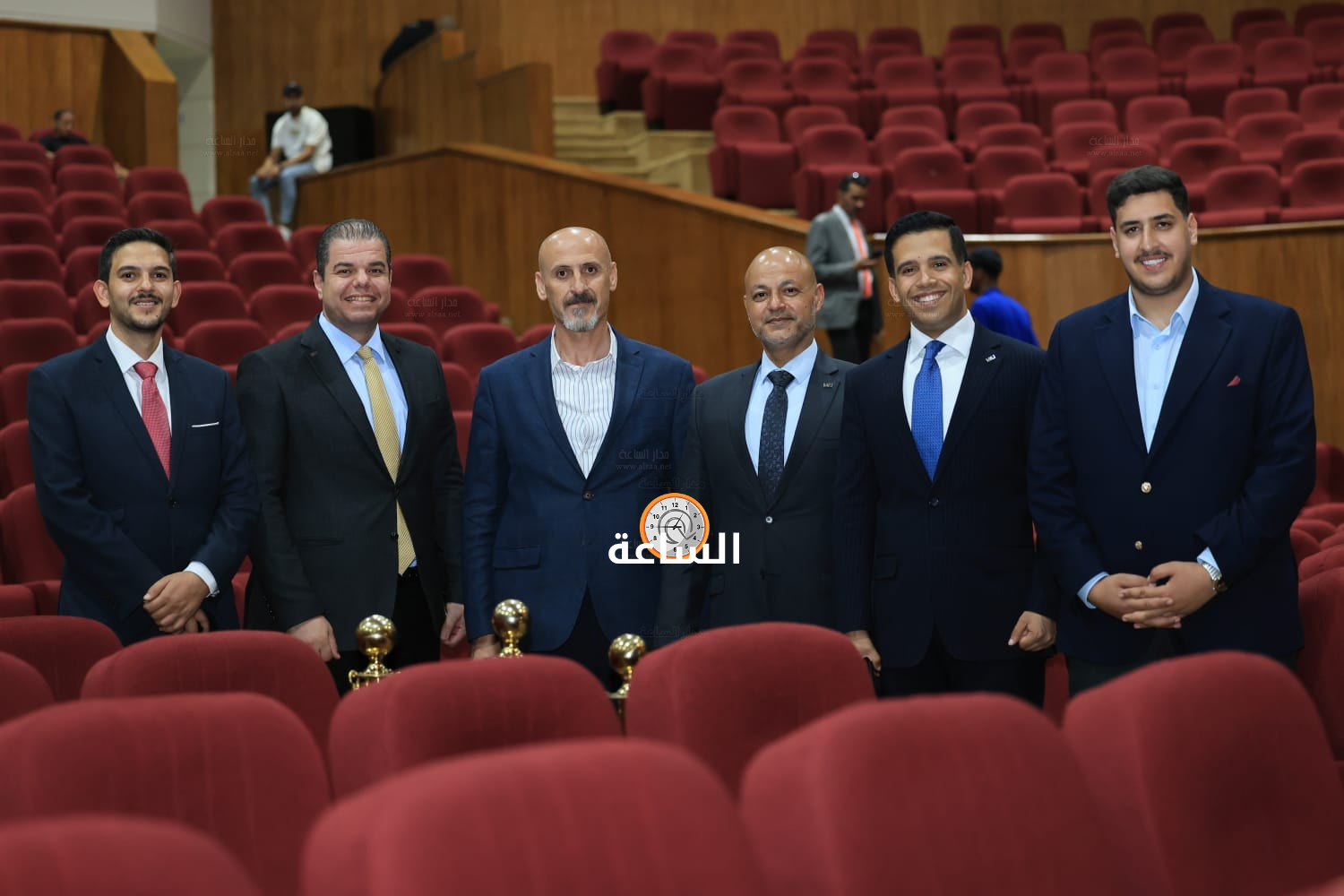 Madar Al-Saa Images 0.49416624370940343