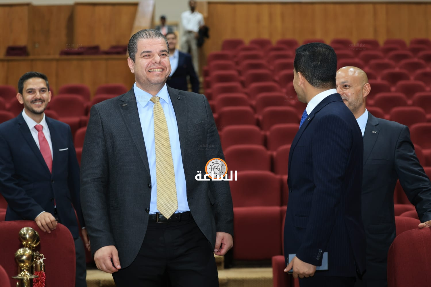 Madar Al-Saa Images 0.48098009260644636