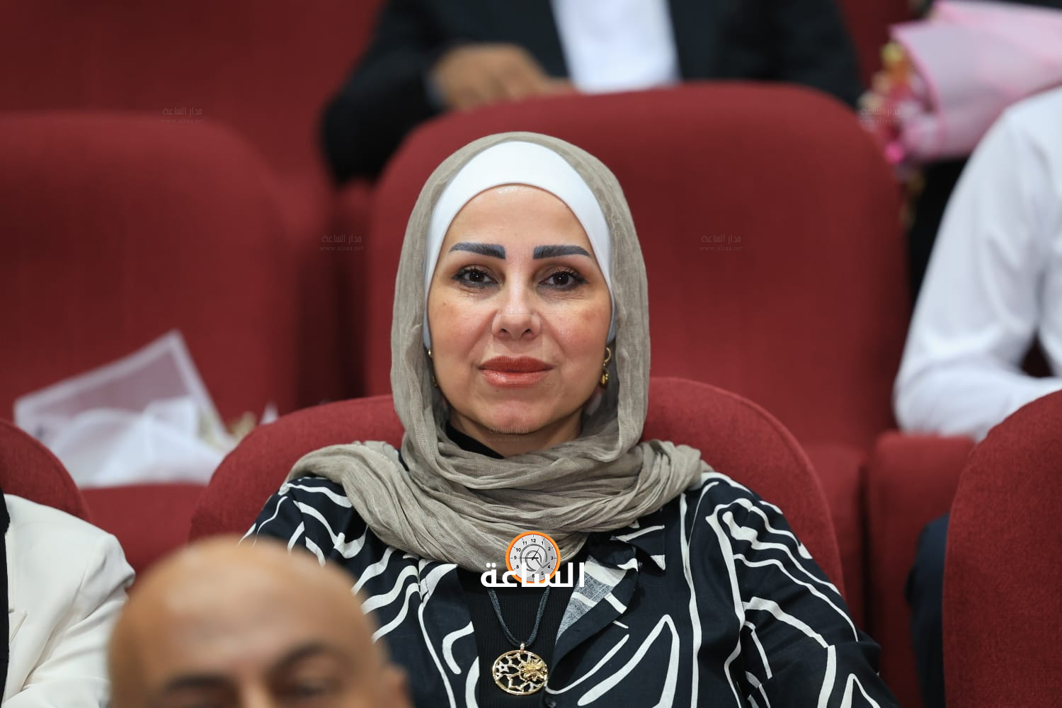 Madar Al-Saa Images 0.4839503400104578
