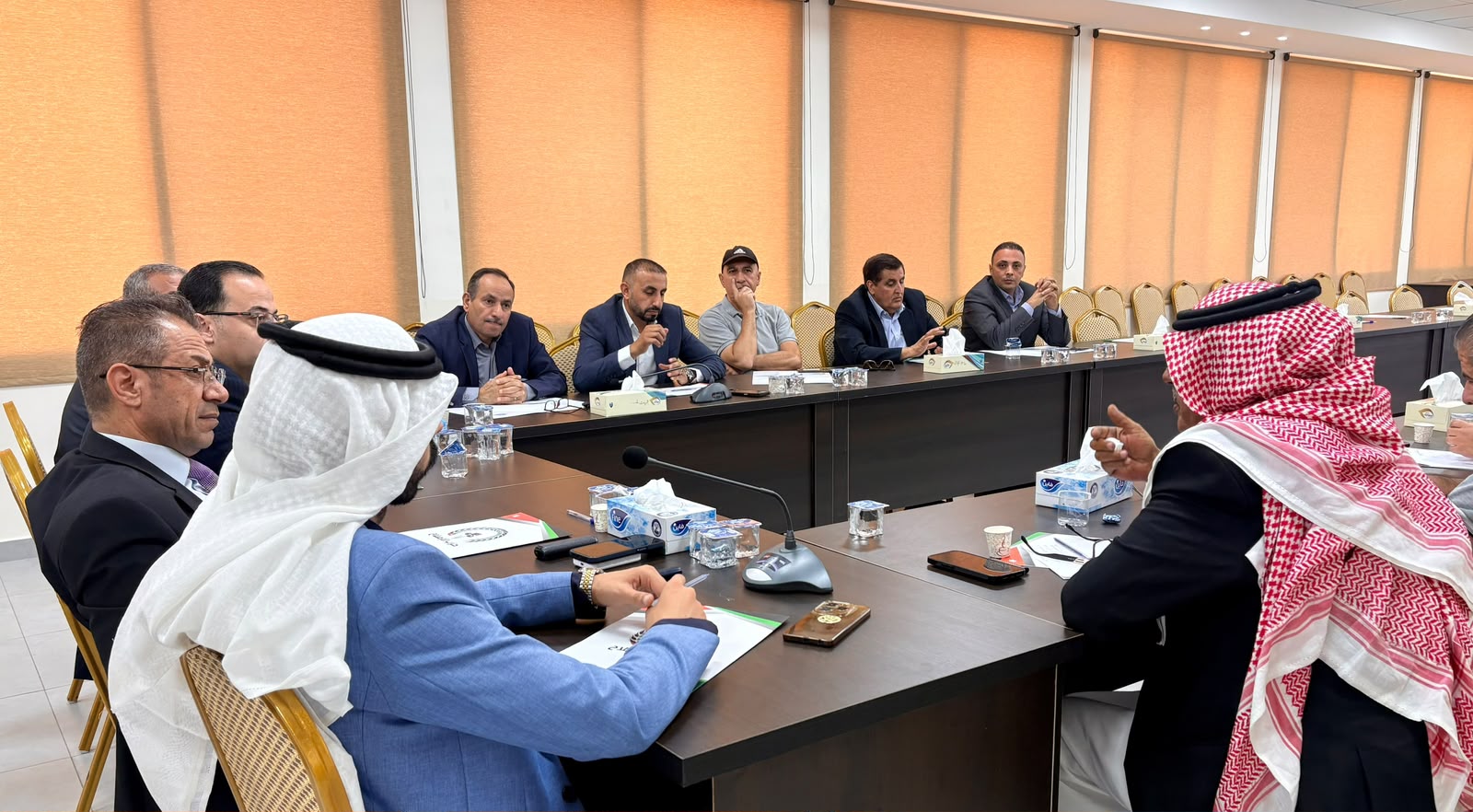 Madar Al-Saa Images 0.05627775538170865