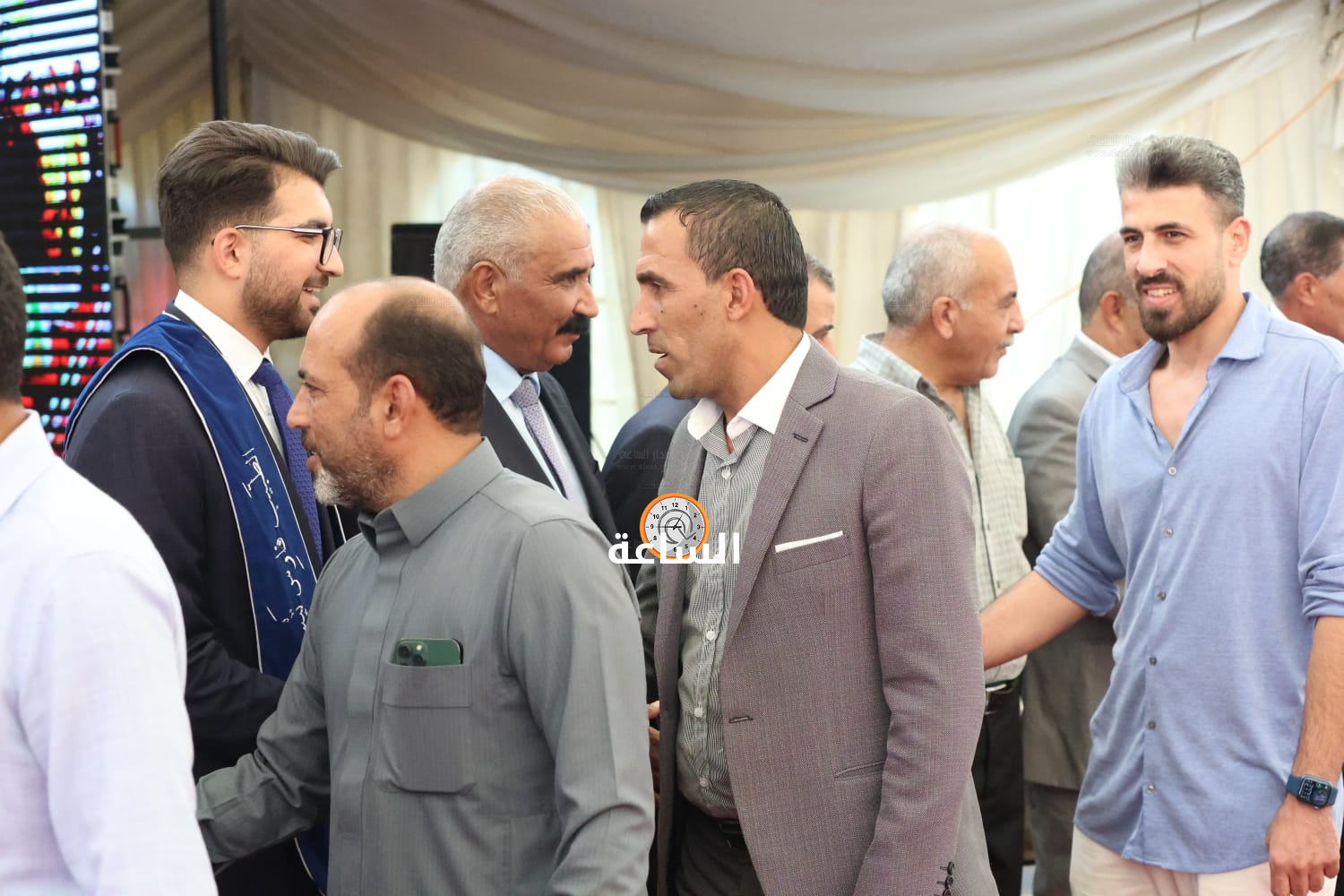 Madar Al-Saa Images 0.6011940819975087