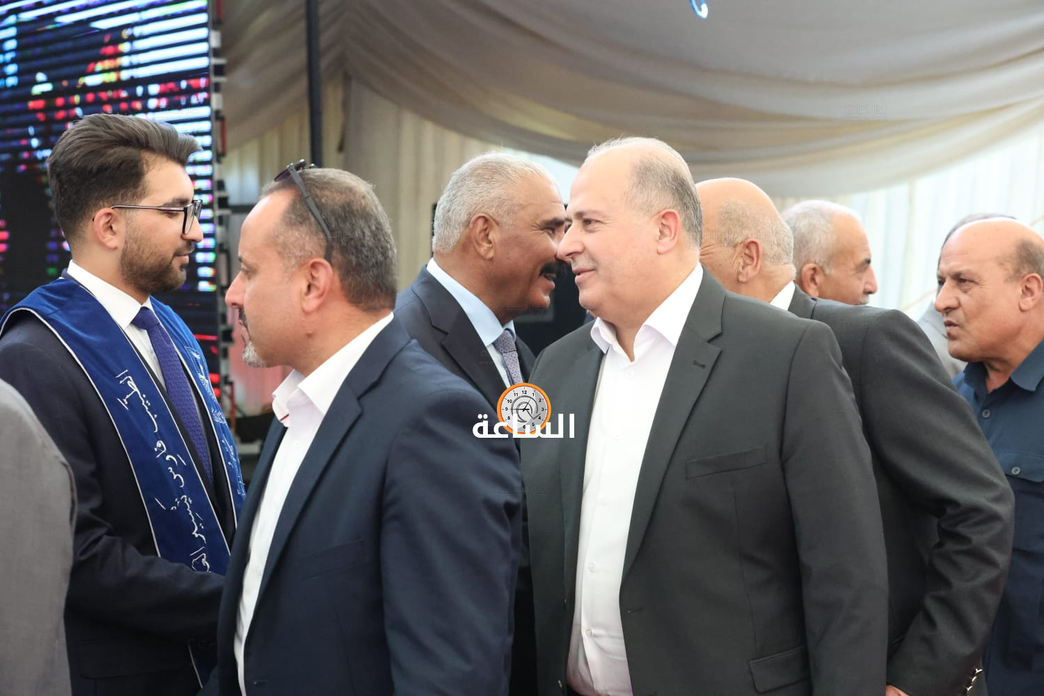Madar Al-Saa Images 0.8860700021545376