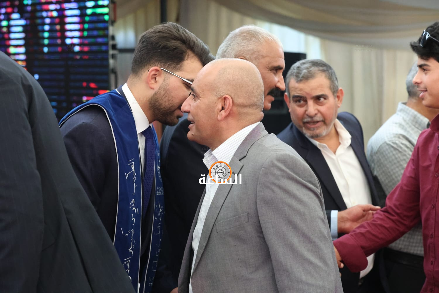 Madar Al-Saa Images 0.47459602232875464