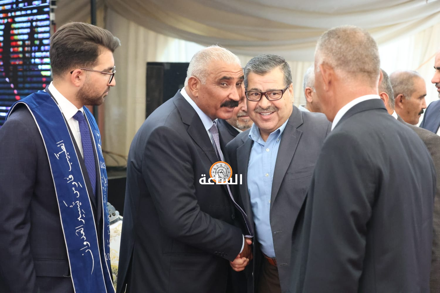 Madar Al-Saa Images 0.13884762716348986