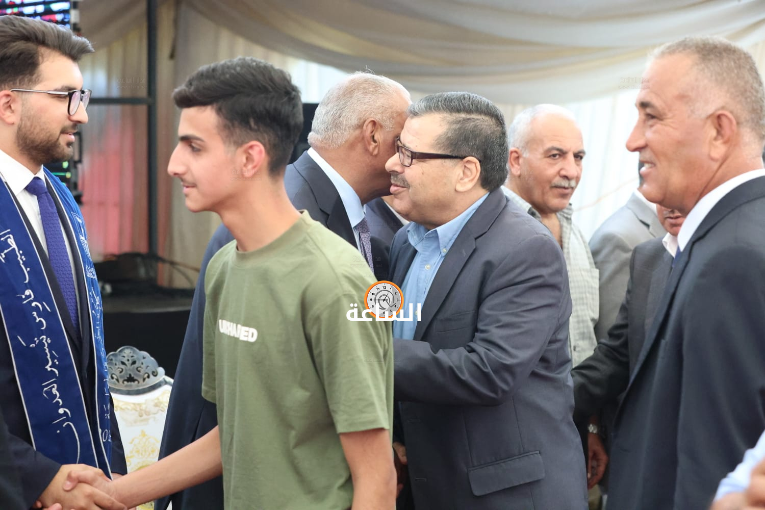 Madar Al-Saa Images 0.9761050353267077
