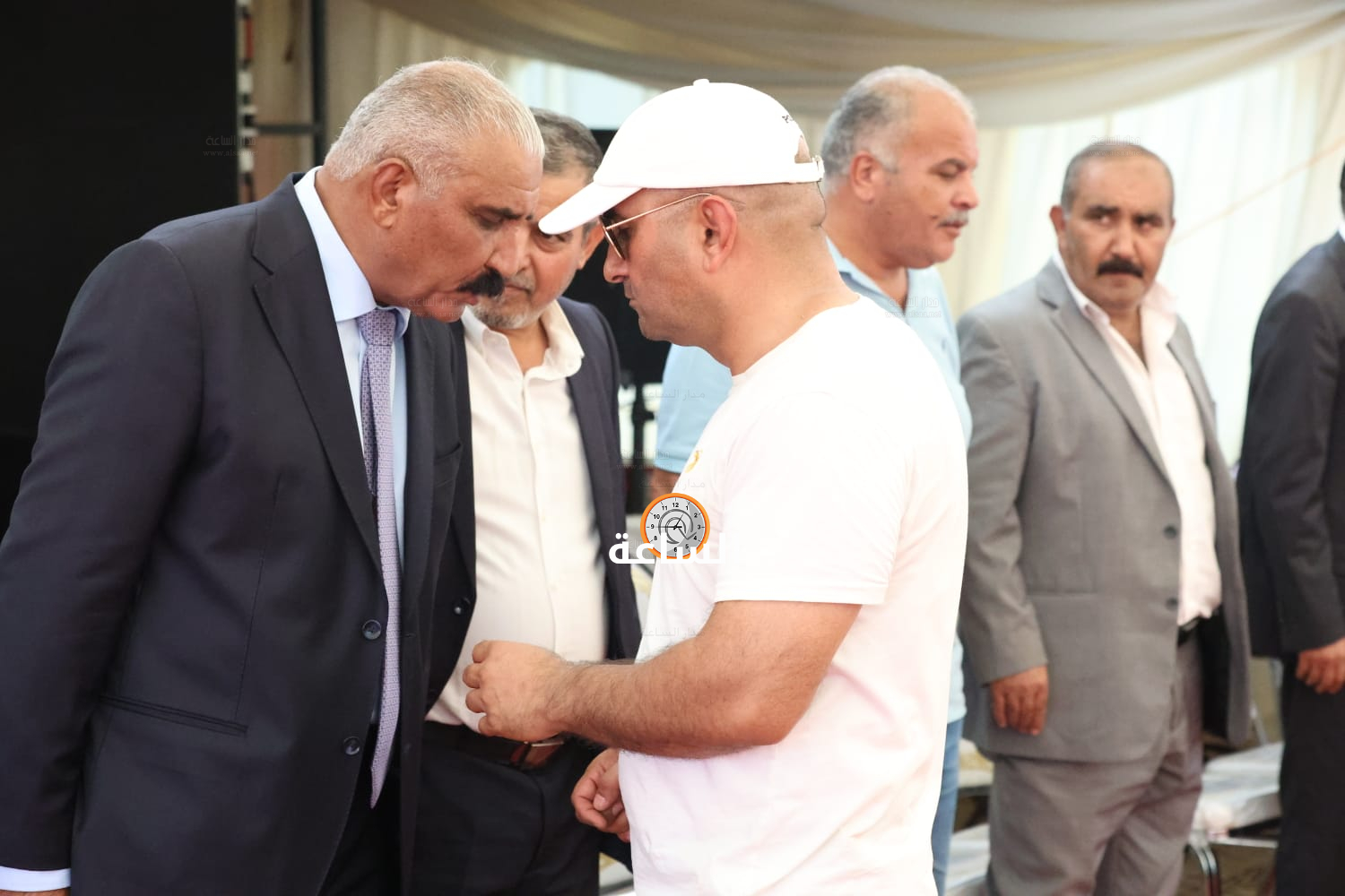 Madar Al-Saa Images 0.3345229654428863