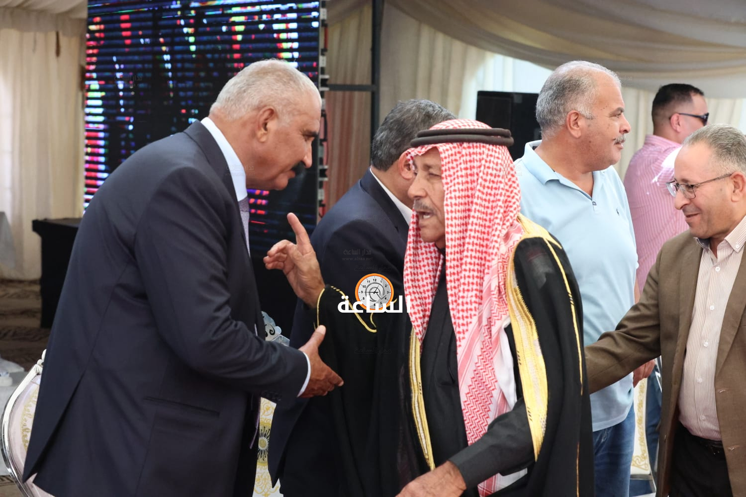 Madar Al-Saa Images 0.539073831952601