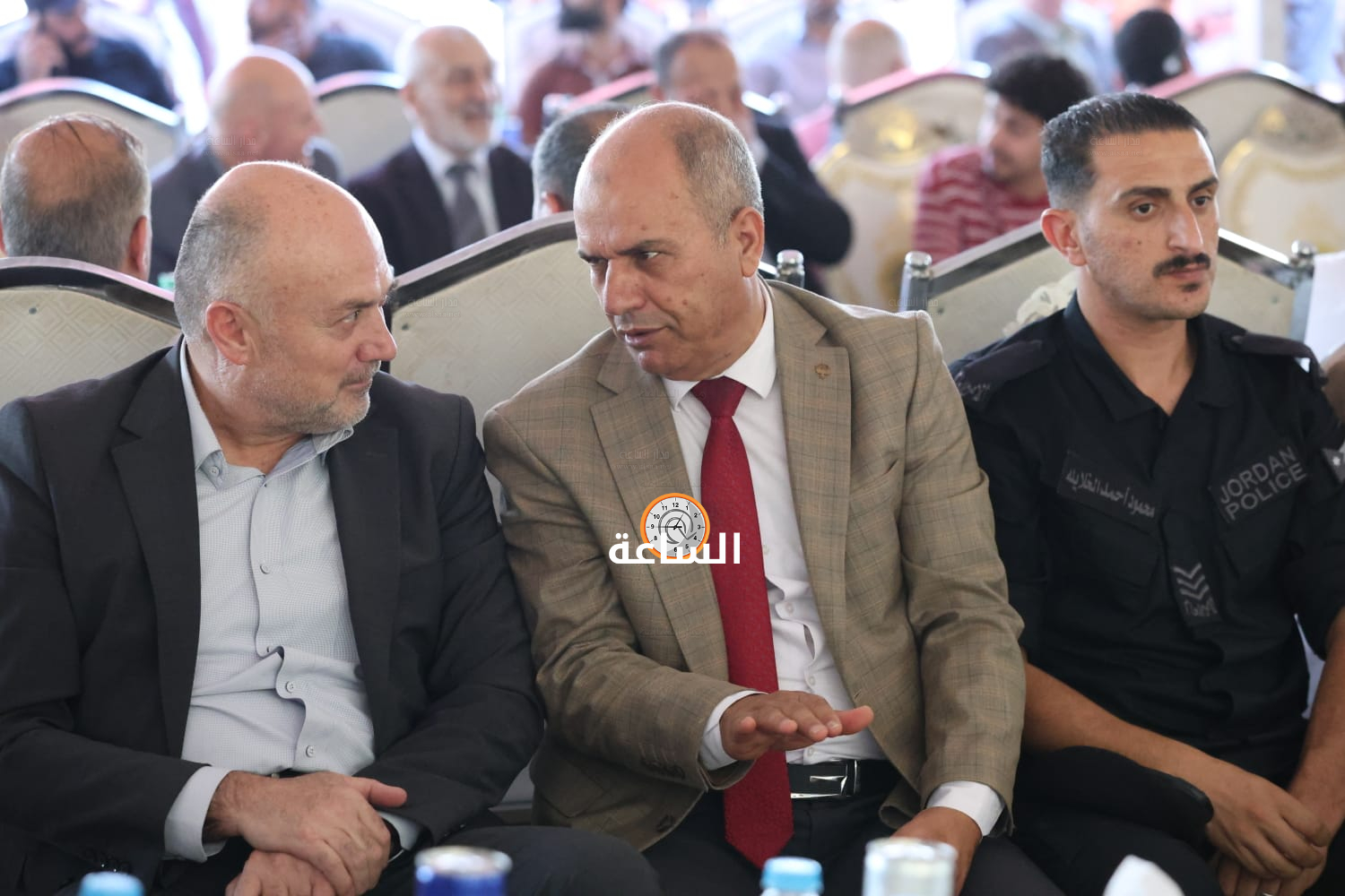 Madar Al-Saa Images 0.4648745459288417