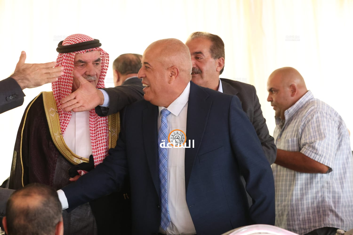 Madar Al-Saa Images 0.9617392619908022