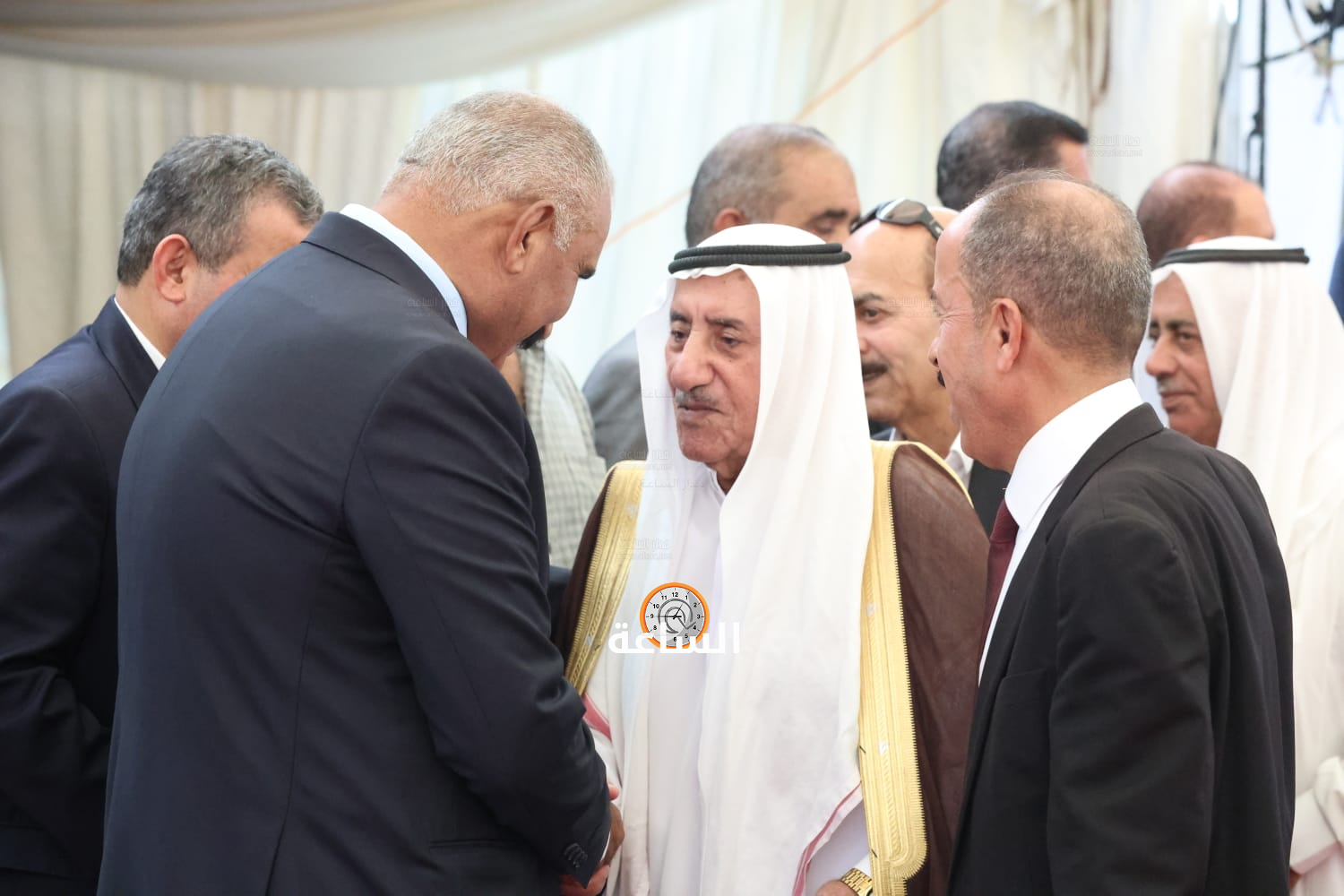 Madar Al-Saa Images 0.4423129497056183