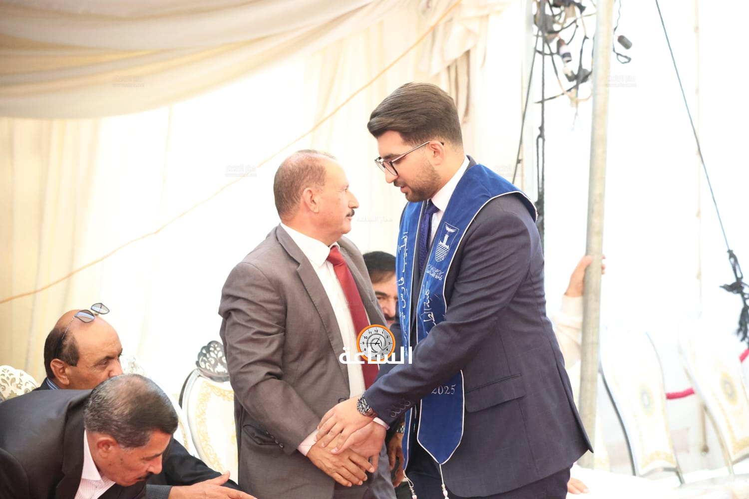 Madar Al-Saa Images 0.5431936595711332
