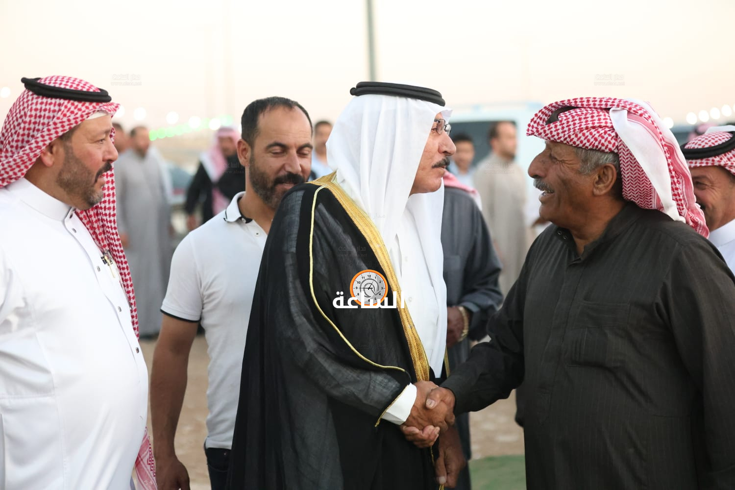 Madar Al-Saa Images 0.9911755848120612