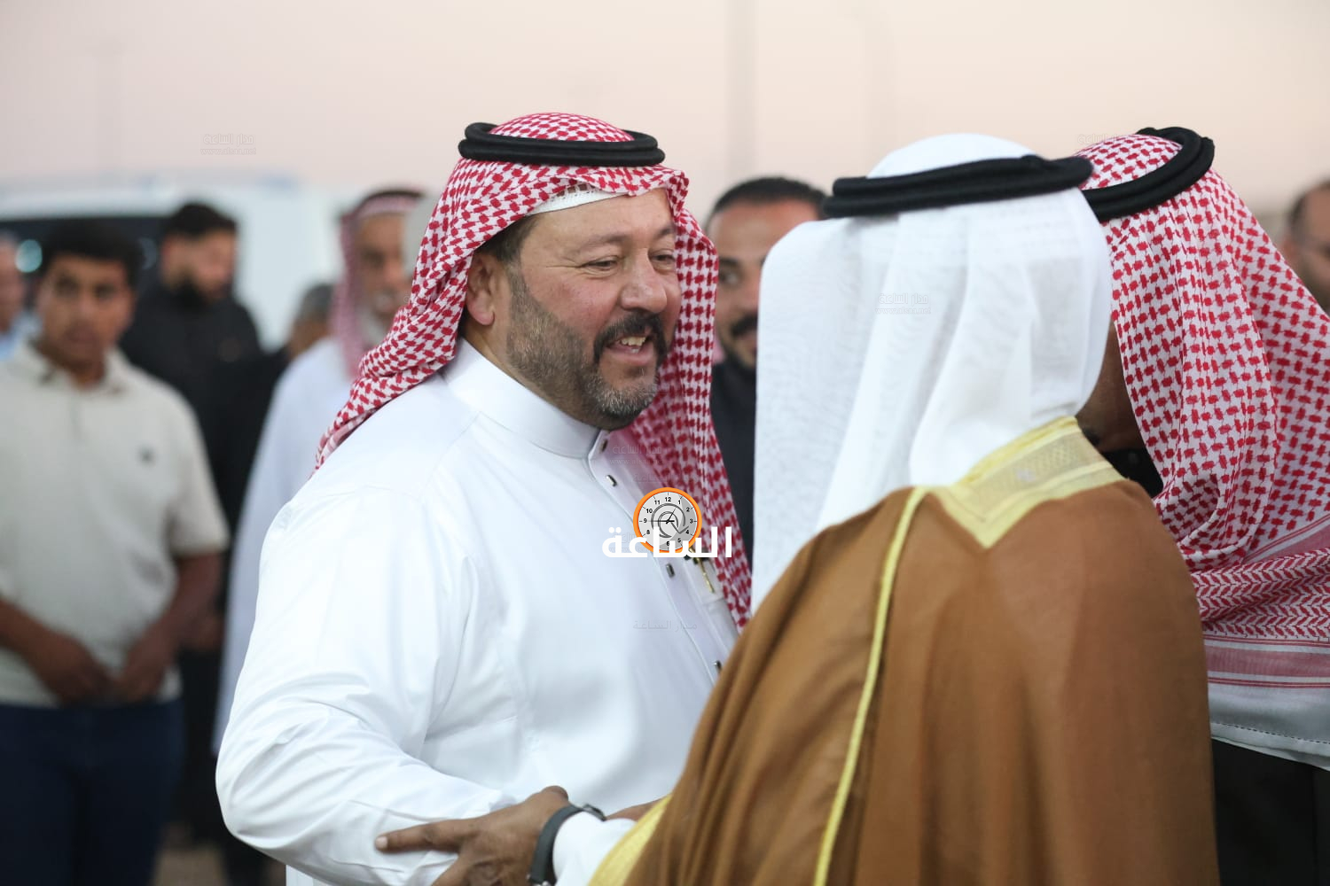 Madar Al-Saa Images 0.8230636773591291