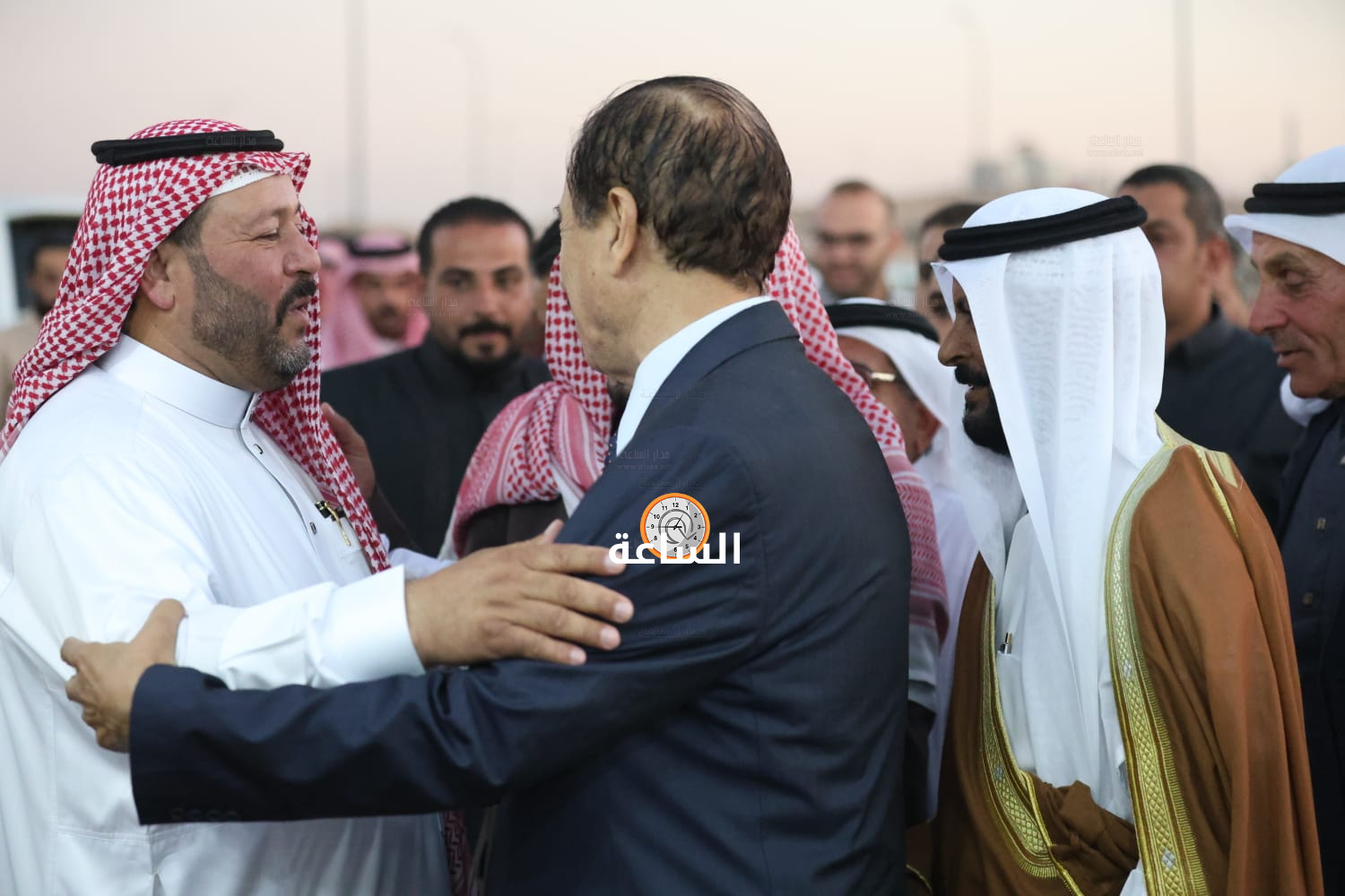 Madar Al-Saa Images 0.7985685586168253
