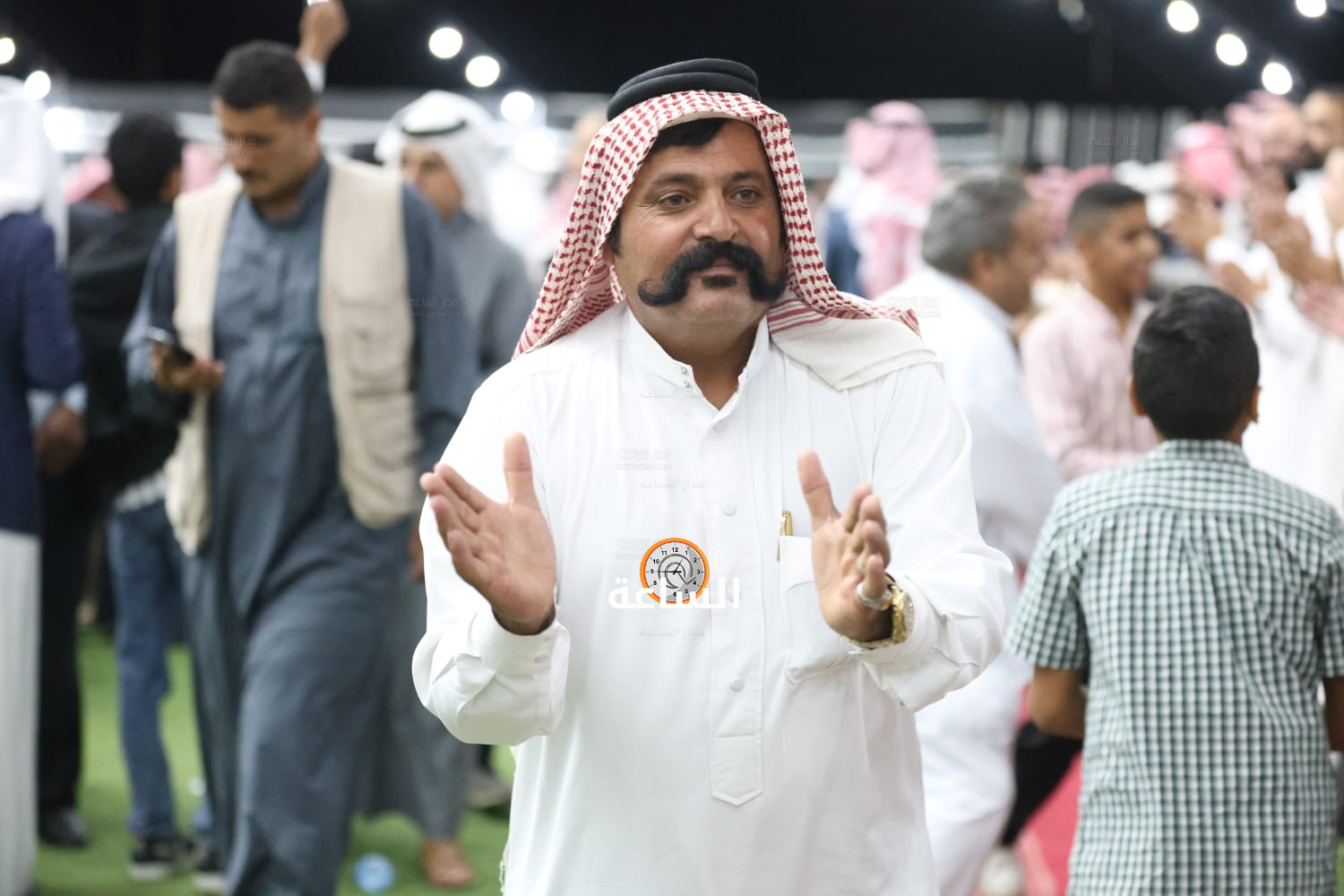 Madar Al-Saa Images 0.8537875451215282