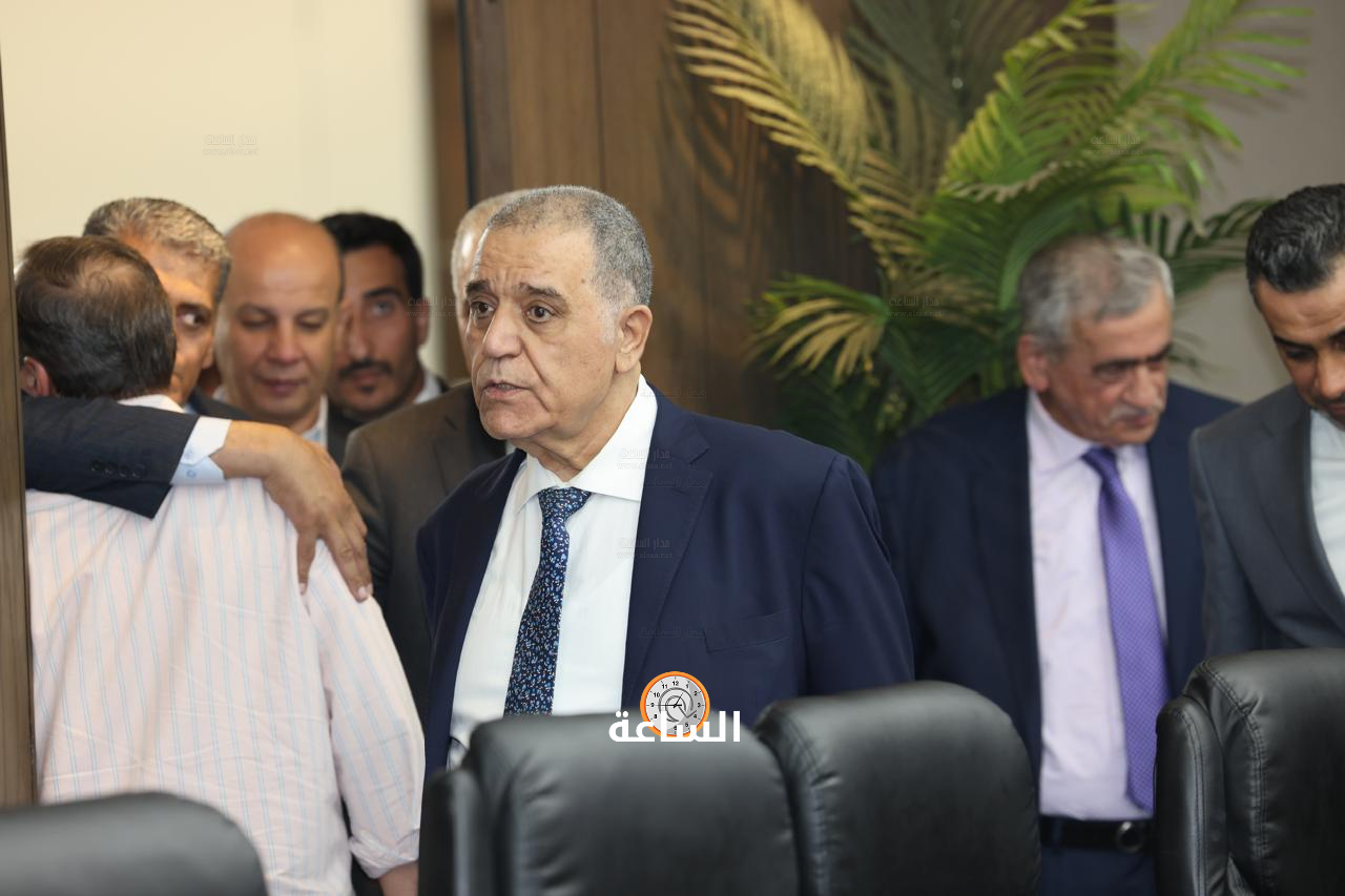 Madar Al-Saa Images 0.4955578956705118