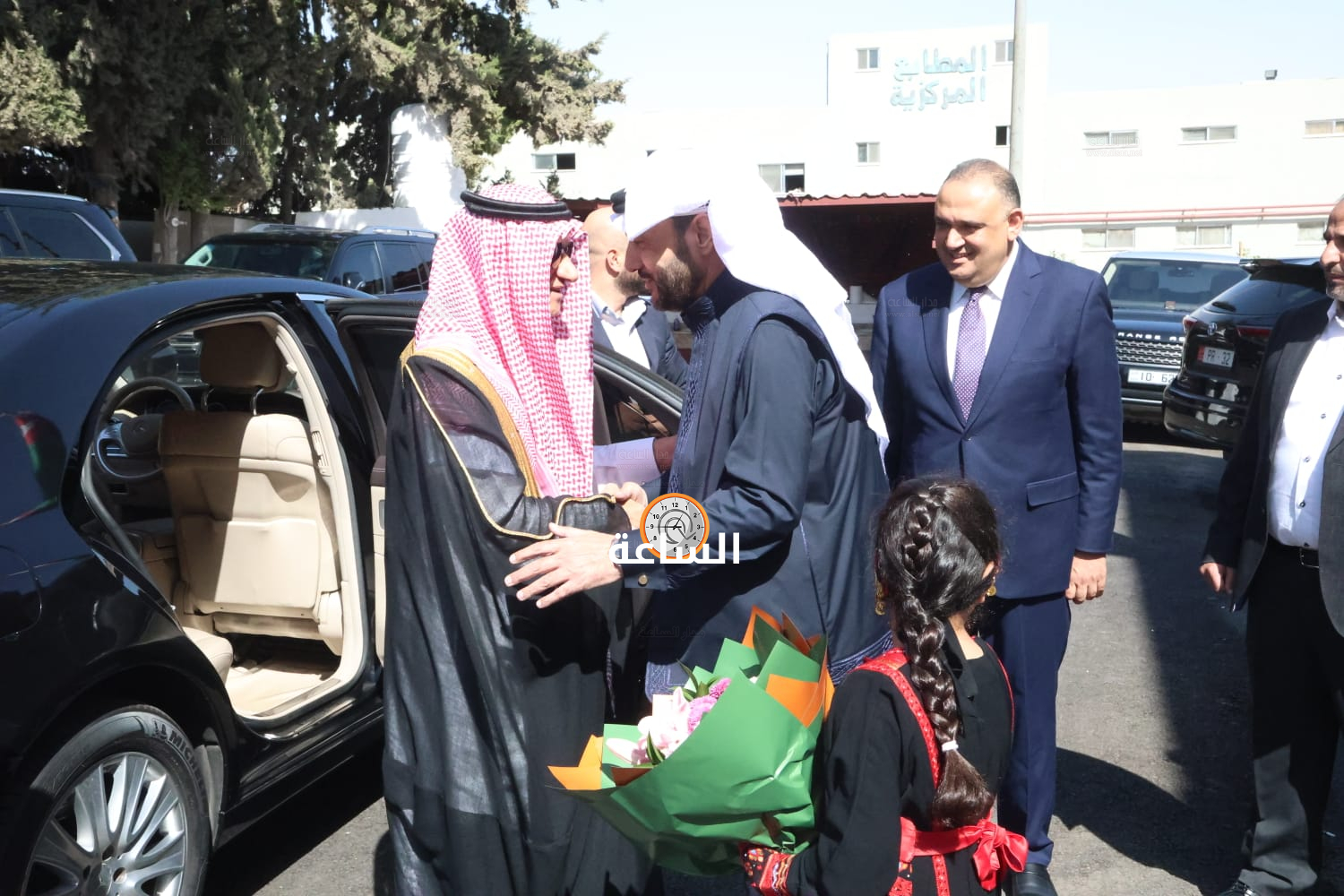Madar Al-Saa Images 0.07100803324968363
