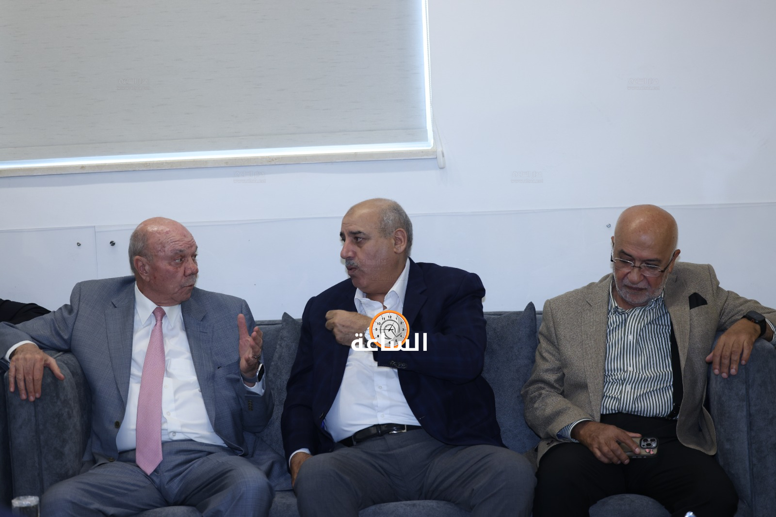 Madar Al-Saa Images 0.7840495469861177