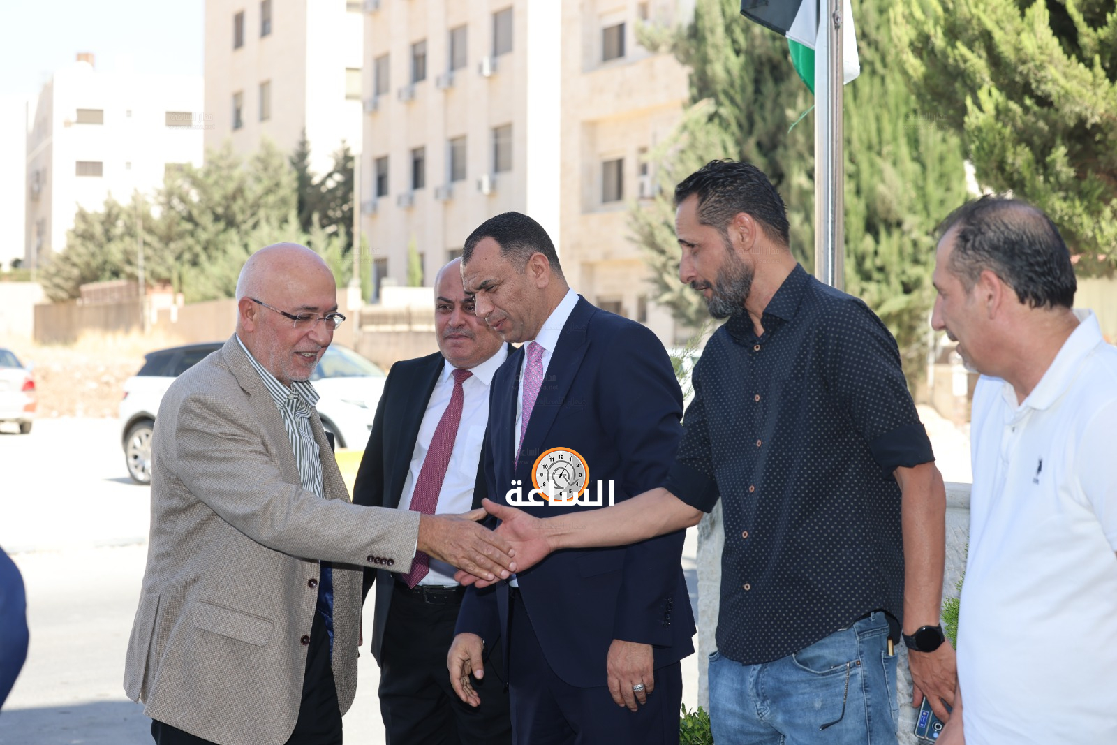 Madar Al-Saa Images 0.48528829858509814