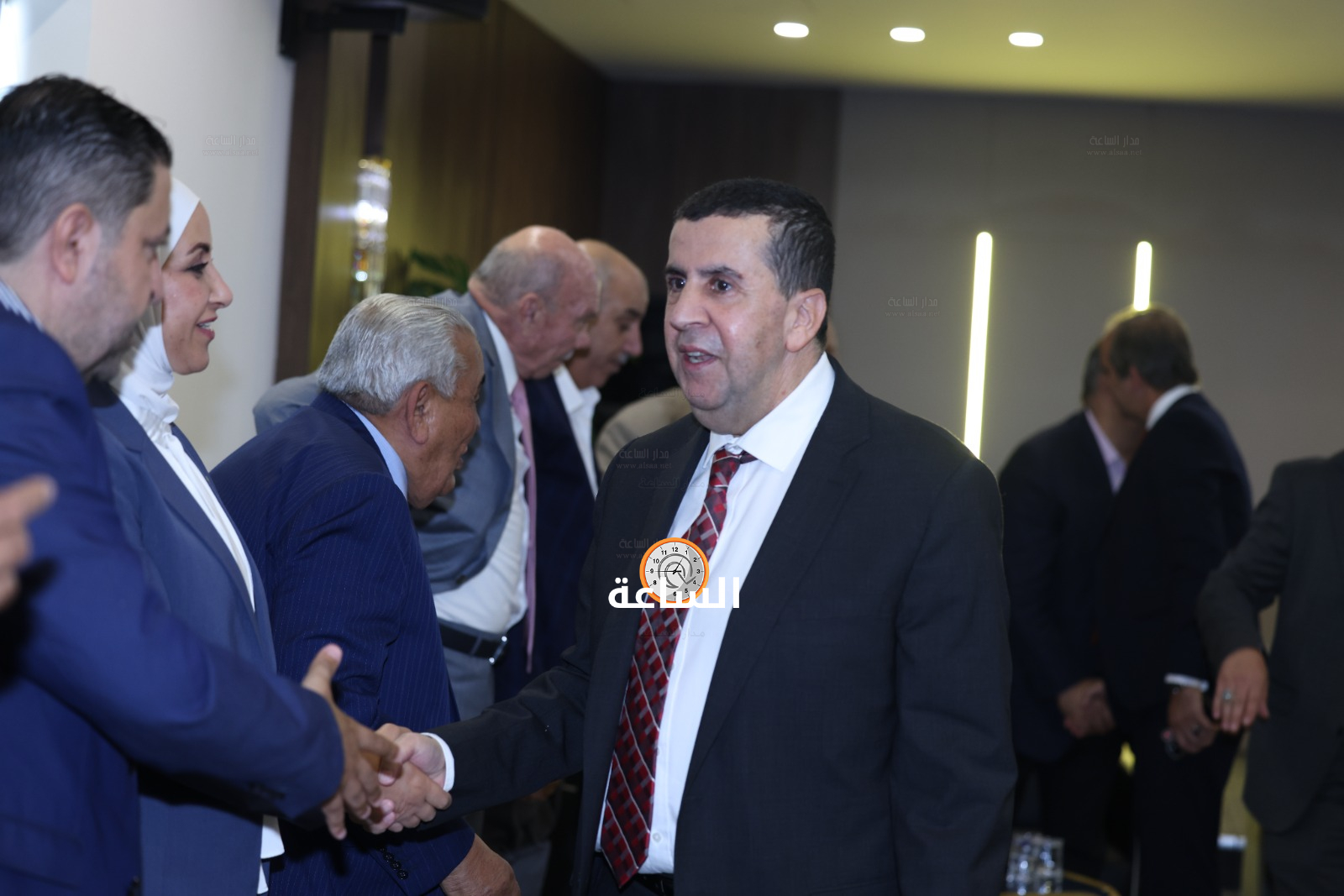 Madar Al-Saa Images 0.5559820147475153