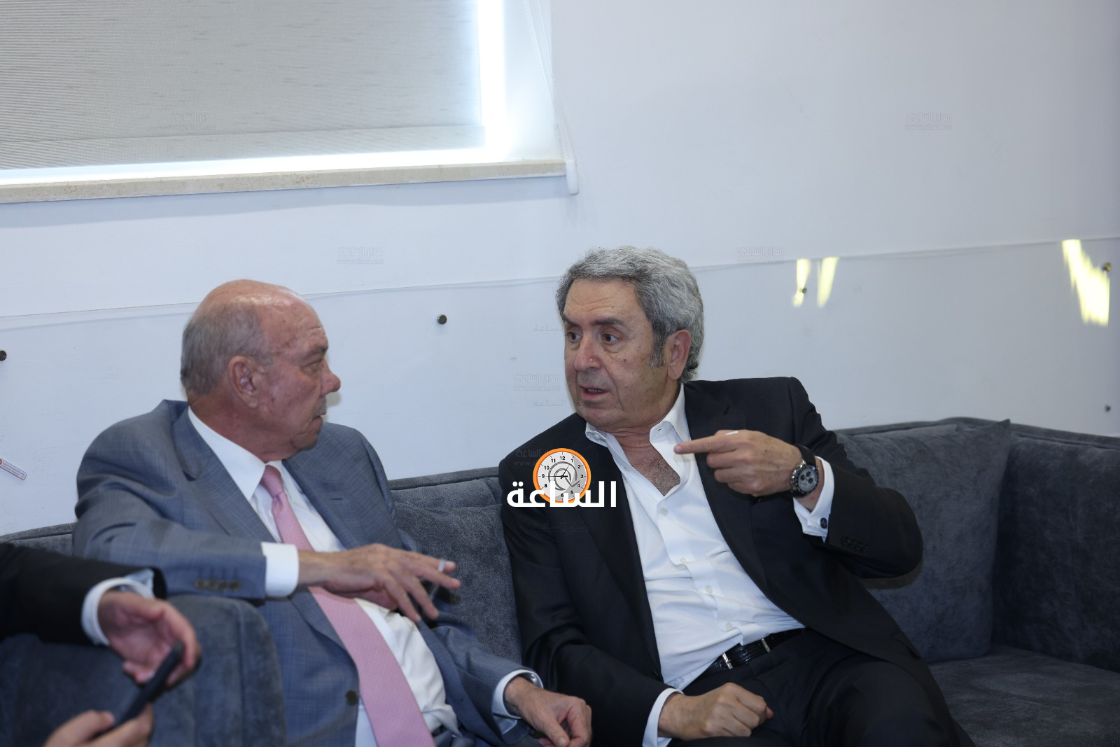 Madar Al-Saa Images 0.1773922726122702