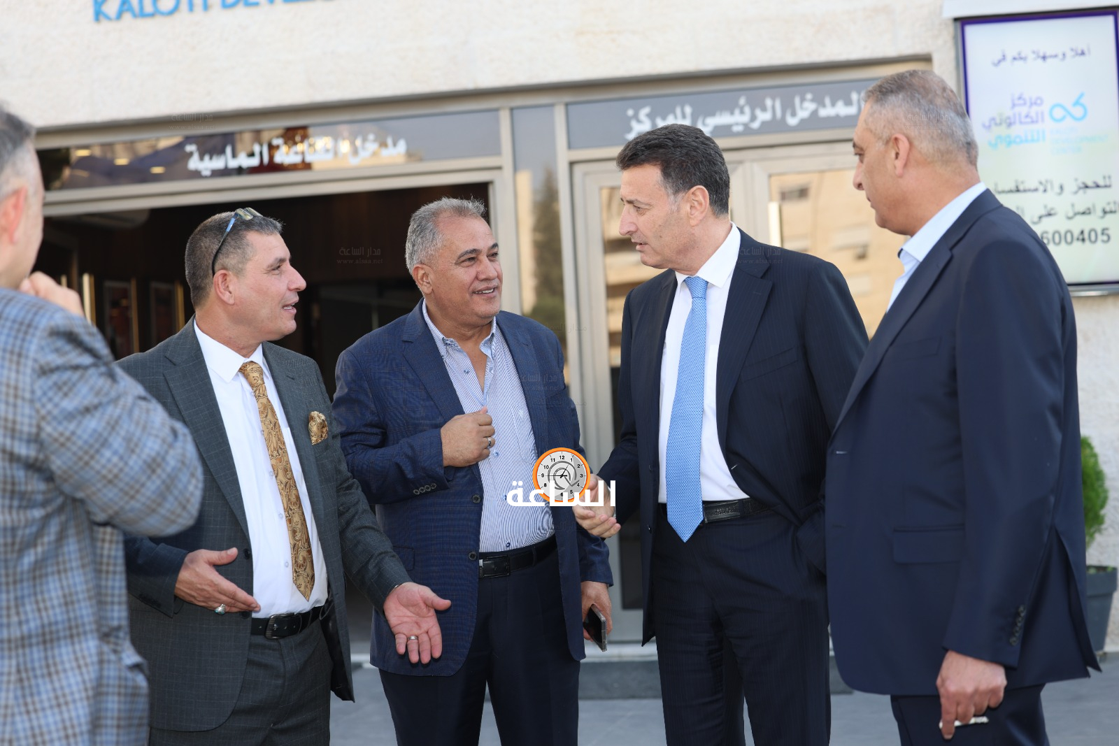 Madar Al-Saa Images 0.9562305553143189