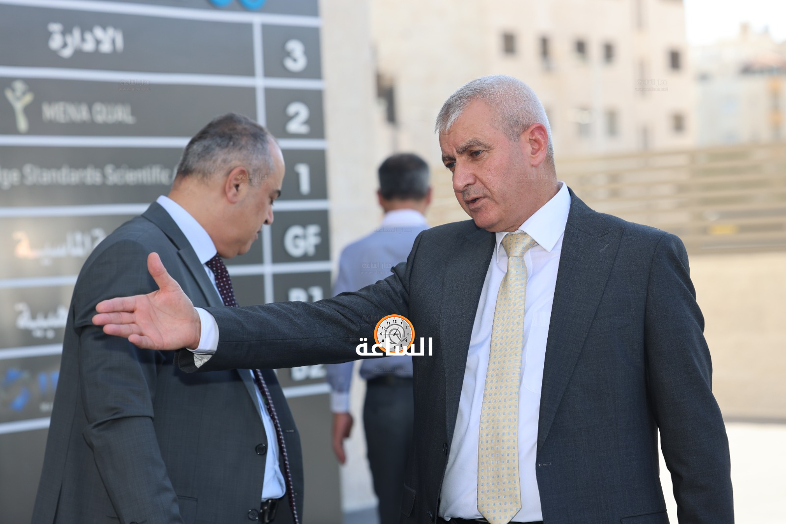 Madar Al-Saa Images 0.51990822706685