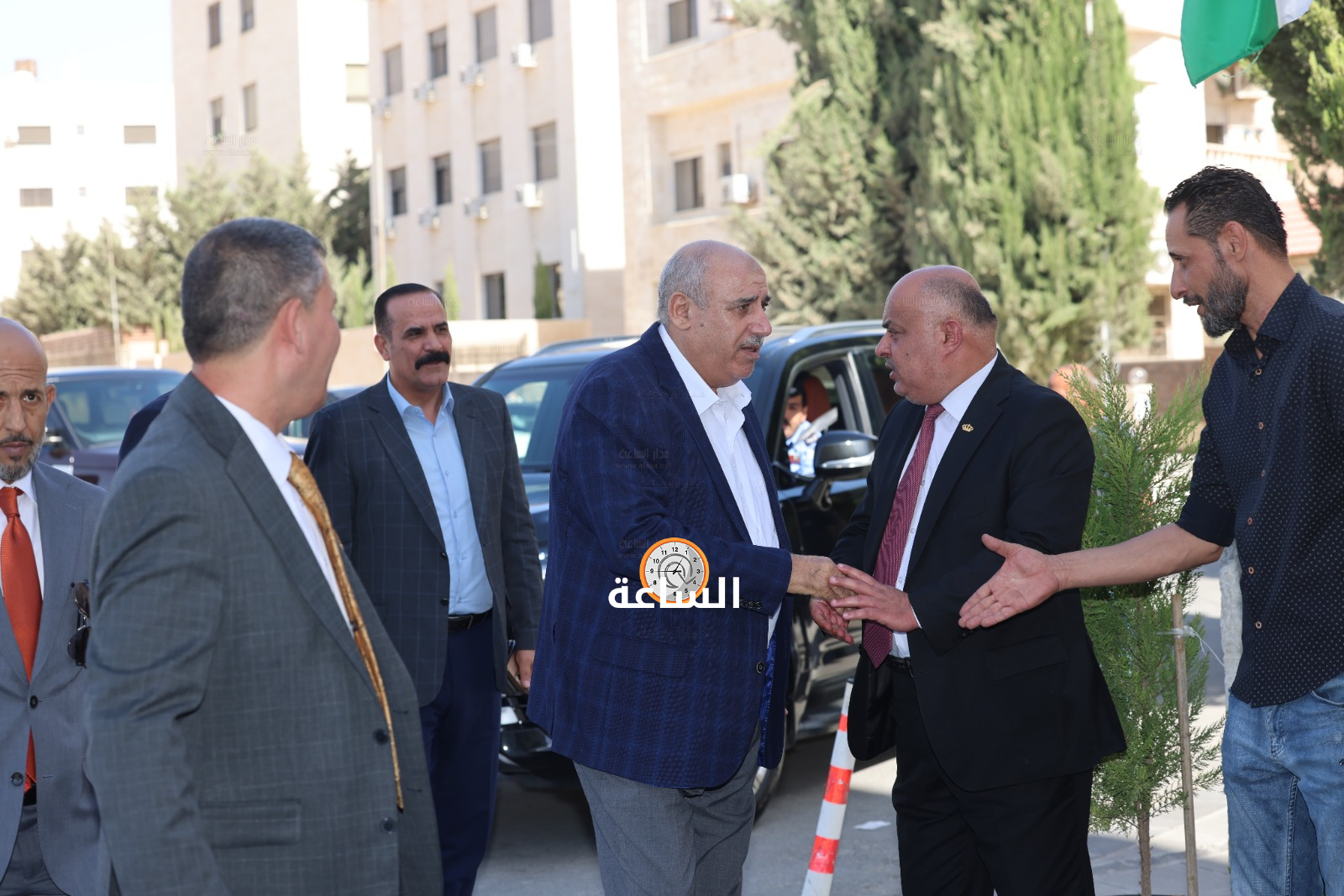 Madar Al-Saa Images 0.9914803458978201