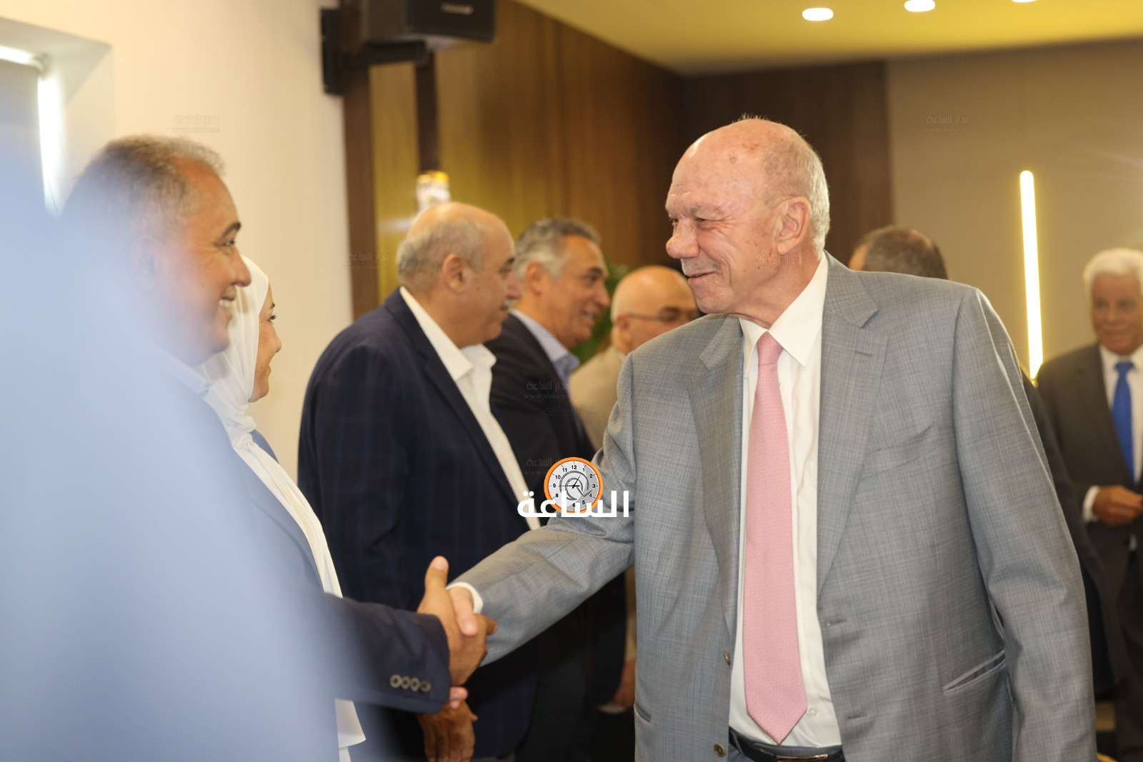 Madar Al-Saa Images 0.46263360999094316