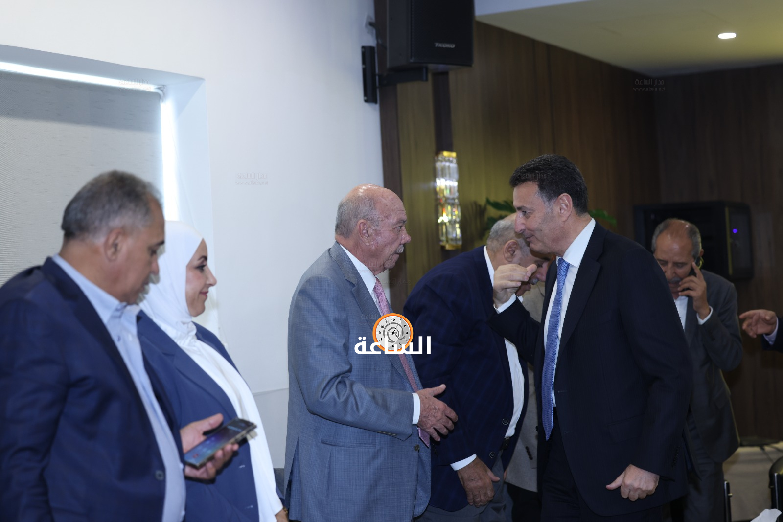 Madar Al-Saa Images 0.29327298051122297