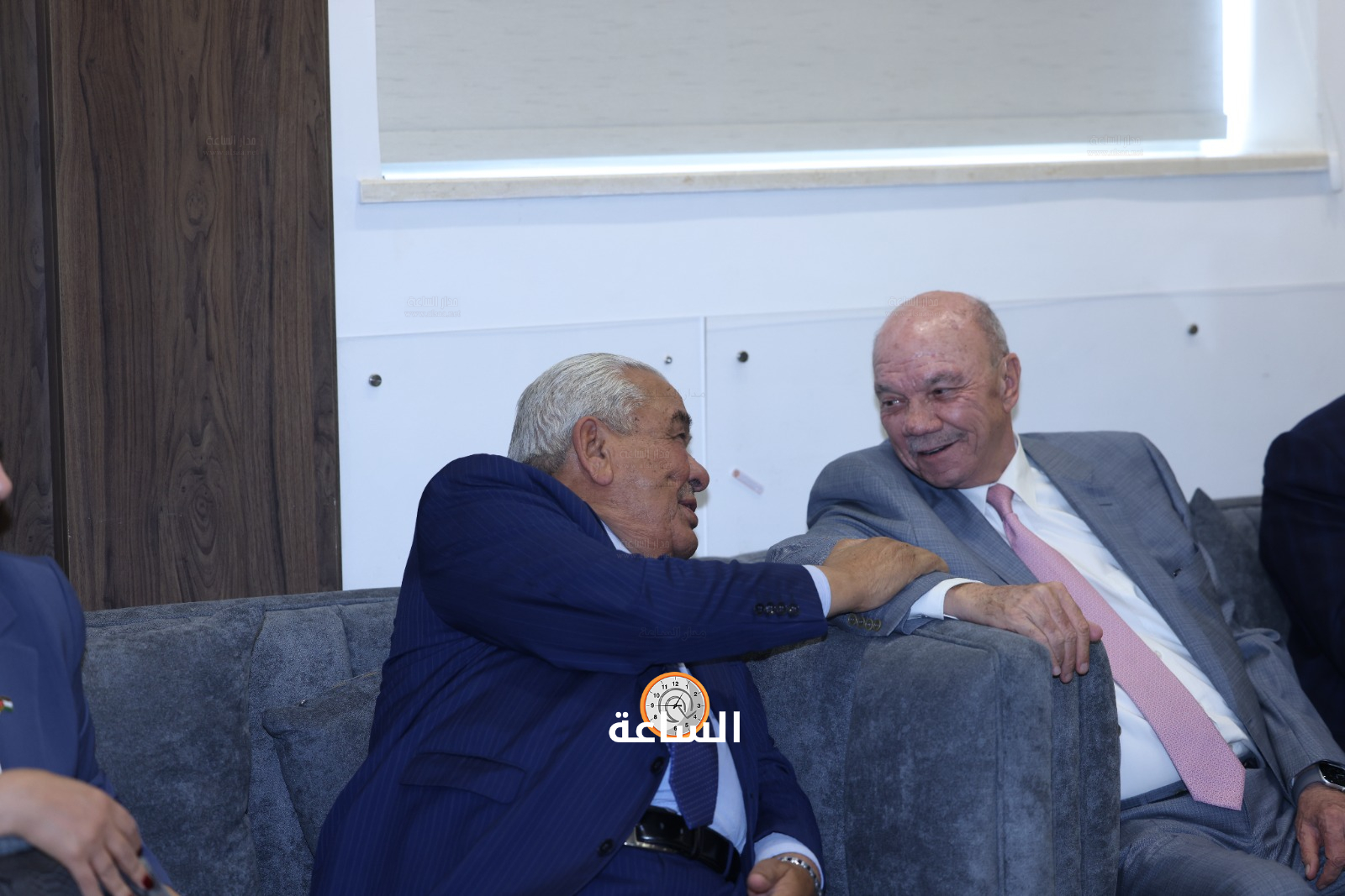Madar Al-Saa Images 0.3357121558729461
